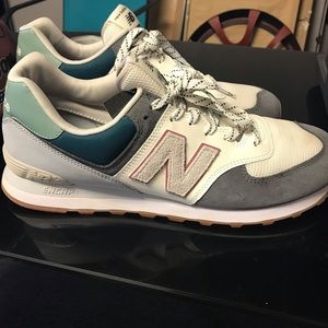 New Balance Classics 574 tropical green